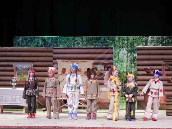 Театральная студия «Сюжет» представила премьеру спектакля «Хитрая лиса»
